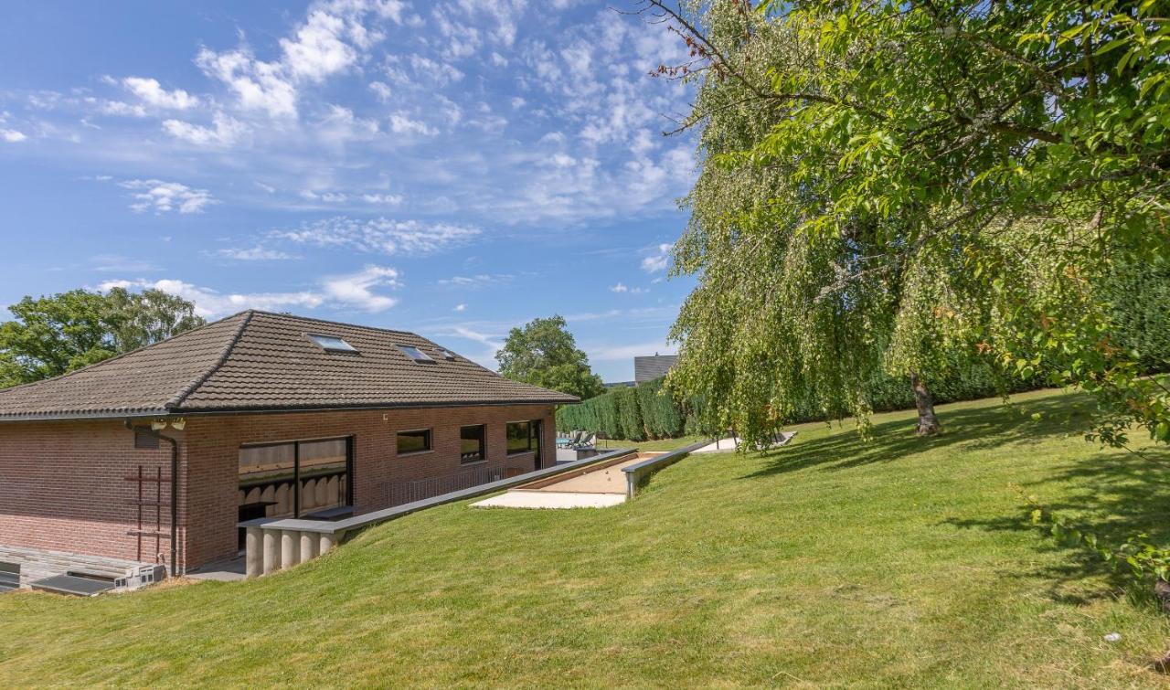 Luxueuse Et Spacieuse Villa Avec Sauna Et Piscine Malmedy Exterior photo
